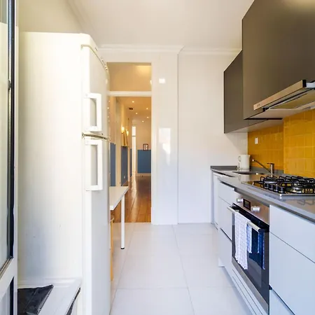 Inglaterra By Hill * Lisboa