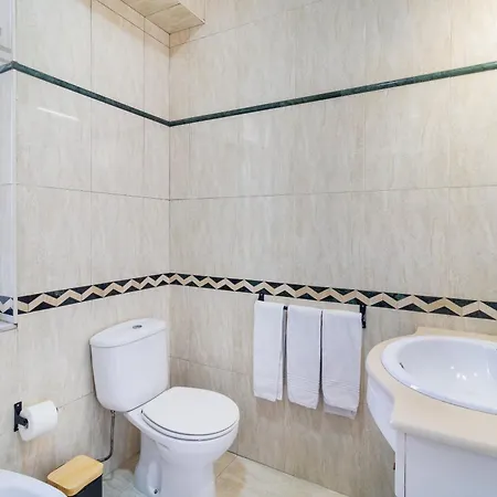 Daire Inglaterra By Hill *