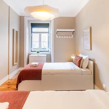 Апартаменты Inglaterra By Hill *